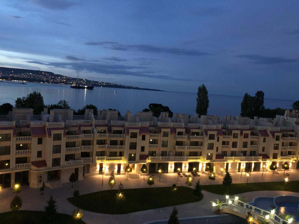 East From Paradise Apartment Varna Exteriör bild