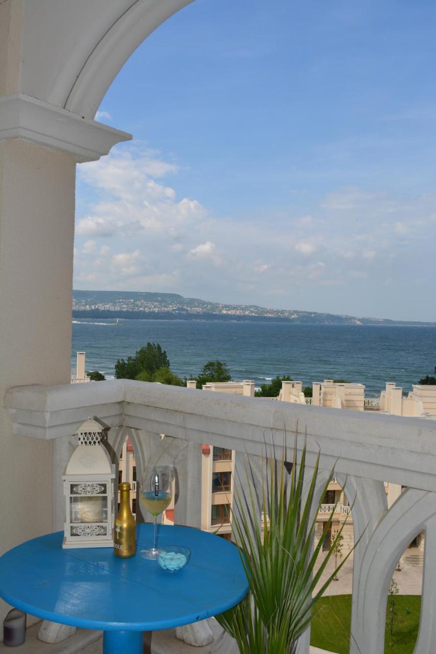 East From Paradise Apartment Varna Exteriör bild